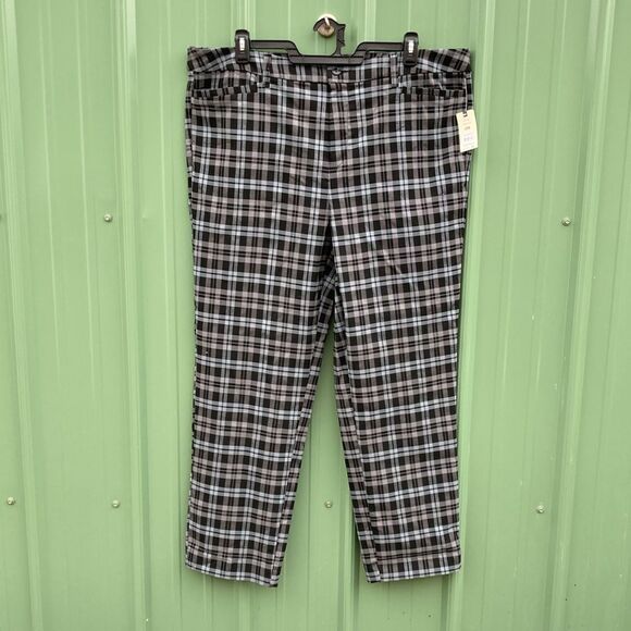 Women's Plus Wear to Work Straight Leg Pants, 30” Inseam, Size 18W - Picture 1 of 7